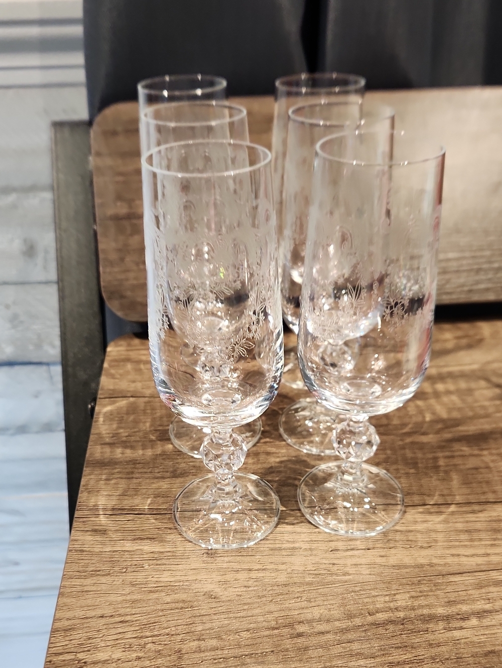 Cascade Bohemian Etched 6.75” Champagne Crystal Flutes Set of 6 circa 1985